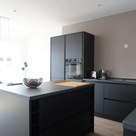 Sleepwell - Ehrensteinsuite 아파트 *