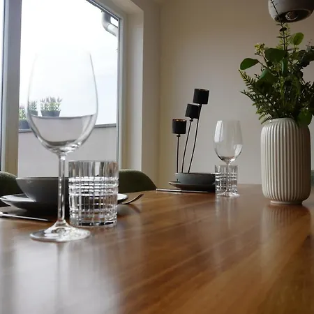 Sleepwell - Ehrensteinsuite 아파트